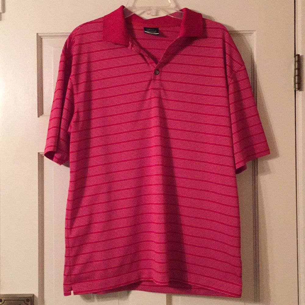 Nike Men’s Golf Shirt NICE 👀 Size Large